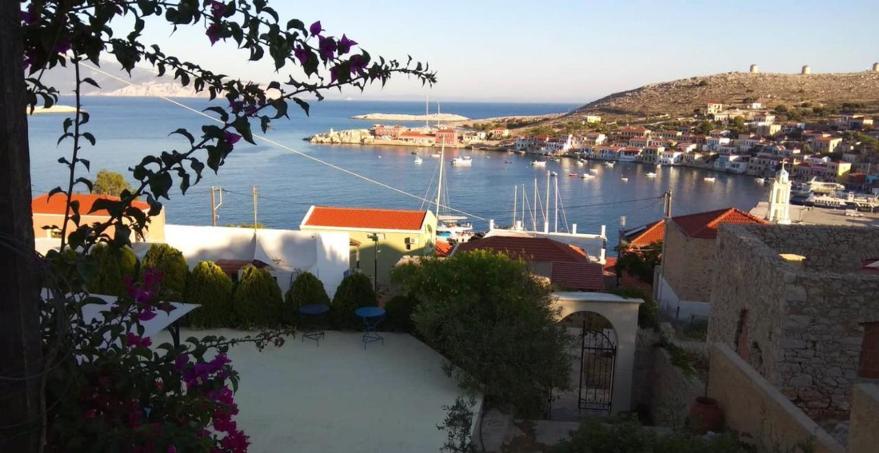 Marina Castellana Studios II Chalki Town 外观 照片
