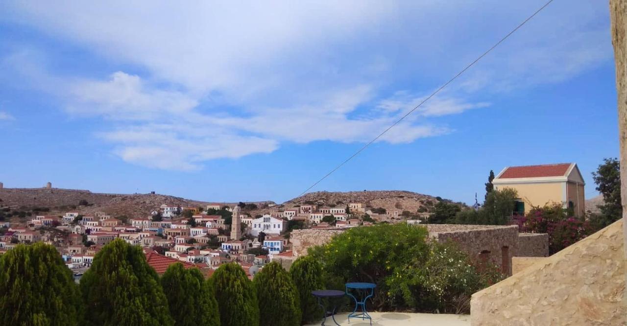 Marina Castellana Studios II Chalki Town 外观 照片