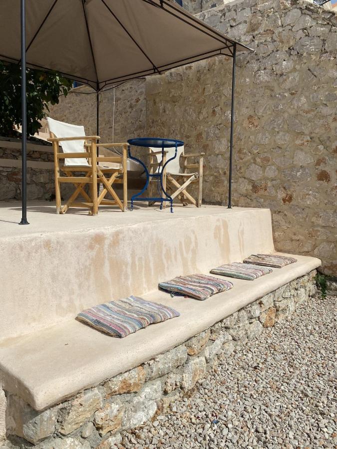 Marina Castellana Studios II Chalki Town 外观 照片