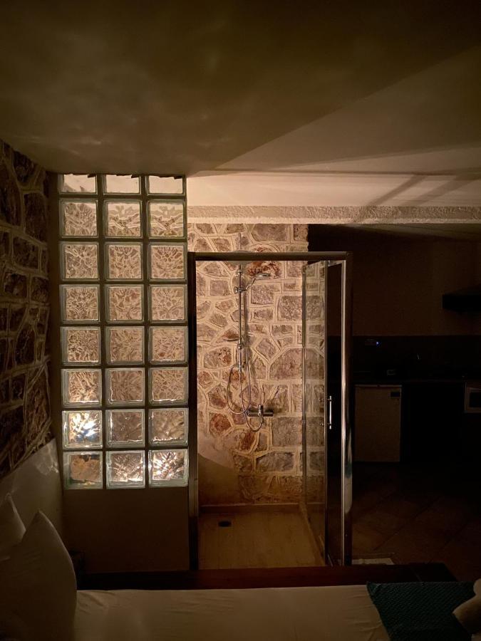 Marina Castellana Studios II Chalki Town 外观 照片