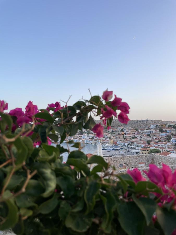 Marina Castellana Studios II Chalki Town 外观 照片