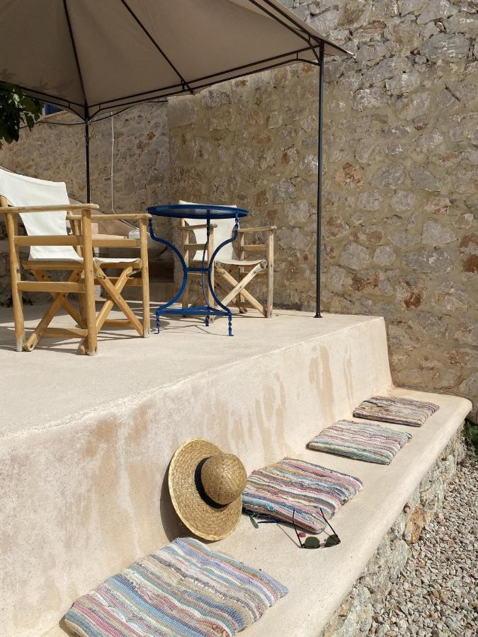 Marina Castellana Studios II Chalki Town 外观 照片