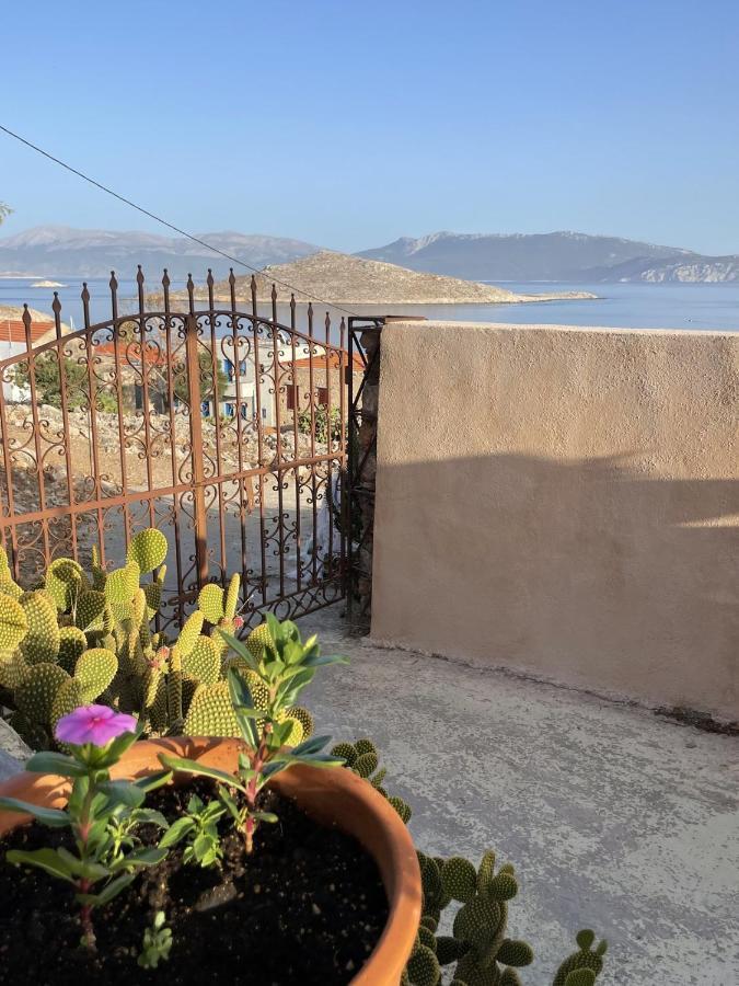 Marina Castellana Studios II Chalki Town 外观 照片
