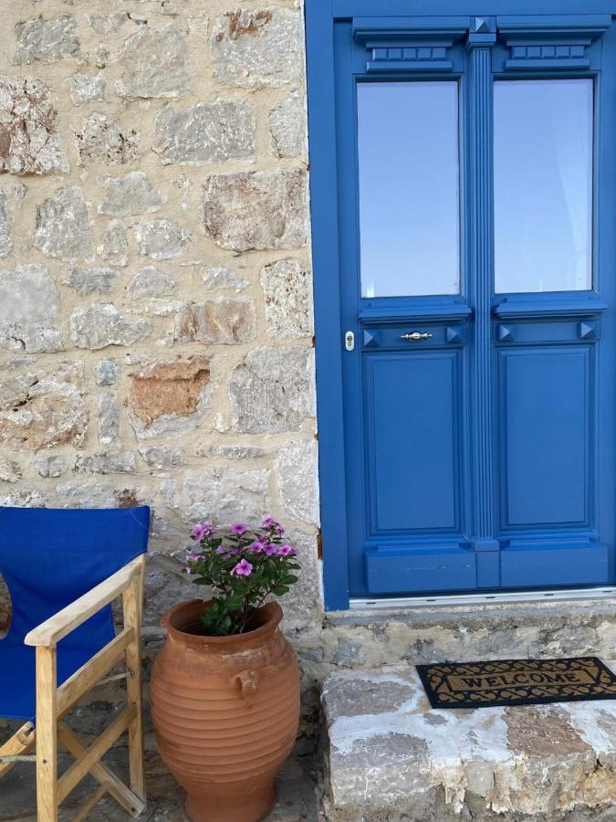 Marina Castellana Studios II Chalki Town 外观 照片